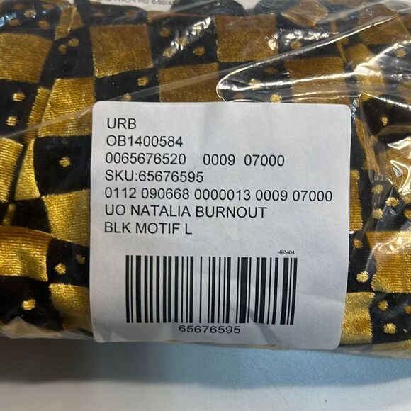 Urban Outfitters Natalia Burnout Mock Neck Top- NWT - Picture 3 of 4